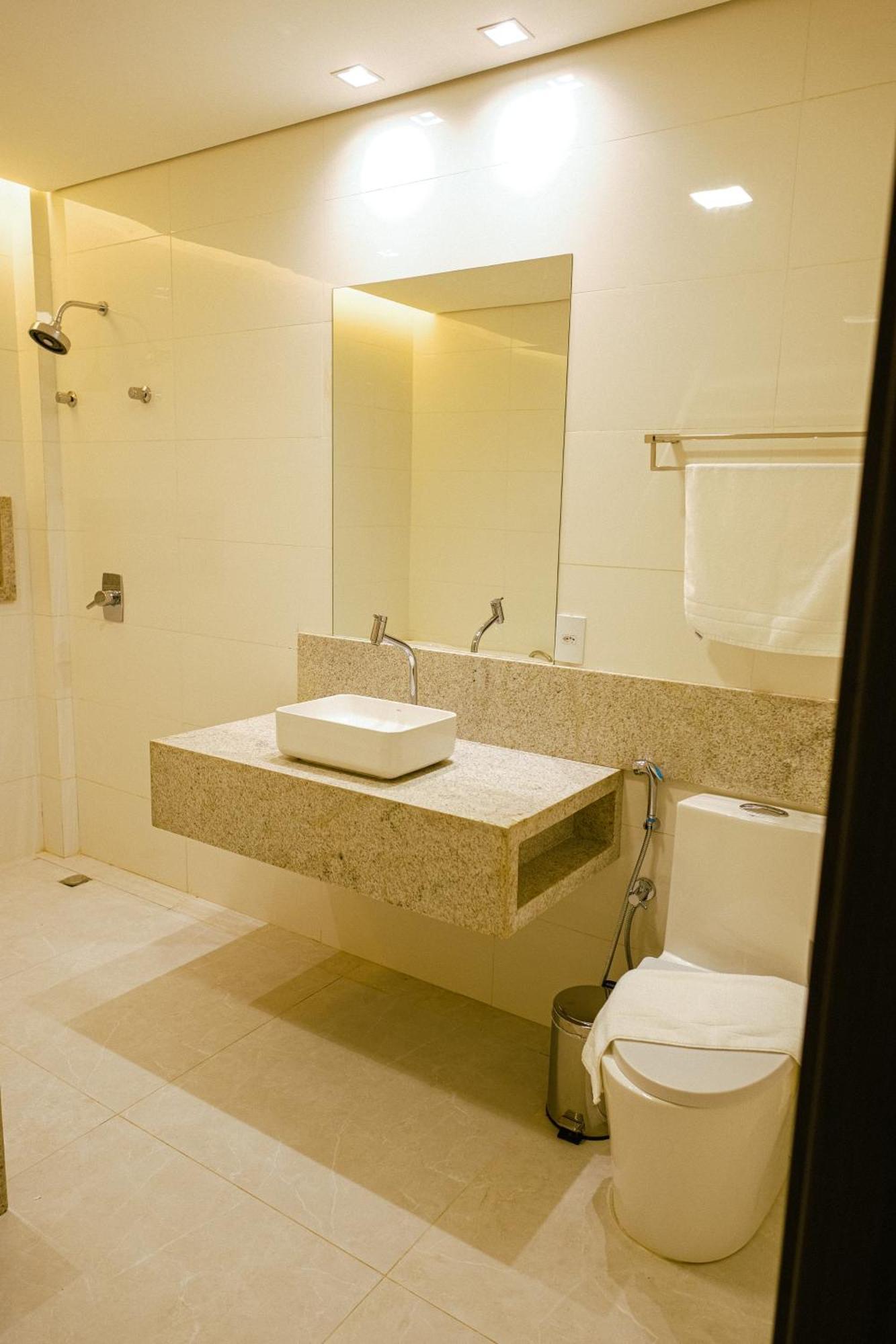 Oasis Hotel Miracema do Tocantins Exterior photo